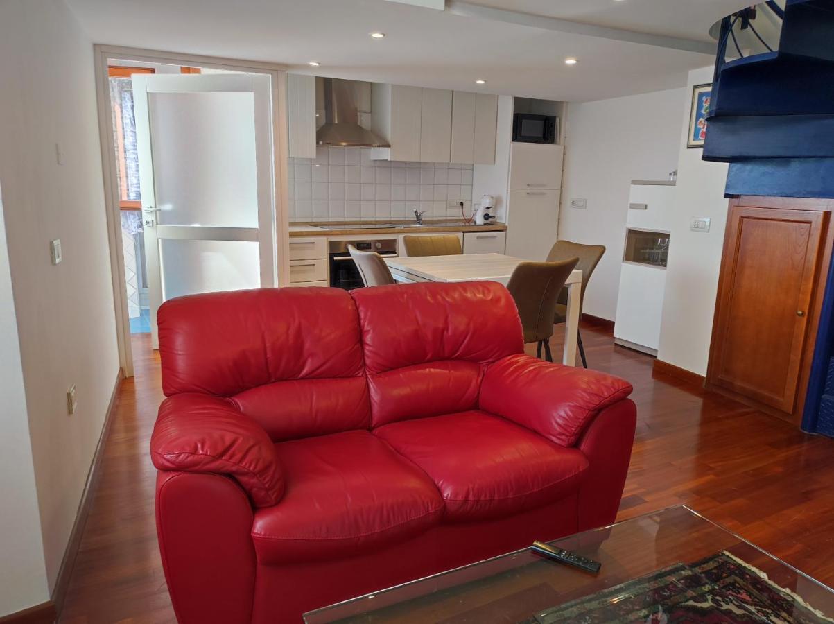 Marina Apartment City Centre Cagliari Exterior photo